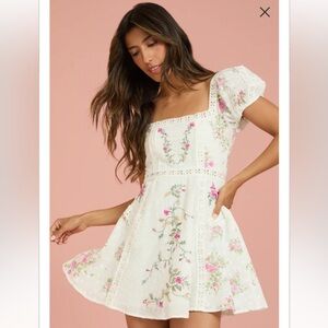 New with tags altard state Devon floral mini dress